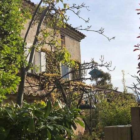 La Belle Etoile Chambres Roaix Exterior foto